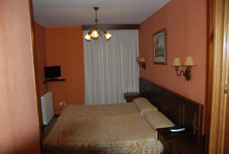 Hotel Giral