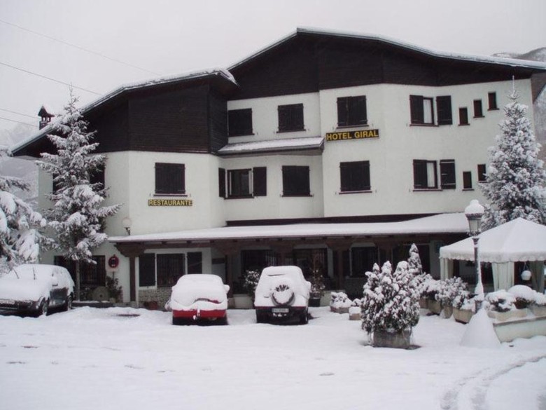 Hotel Giral