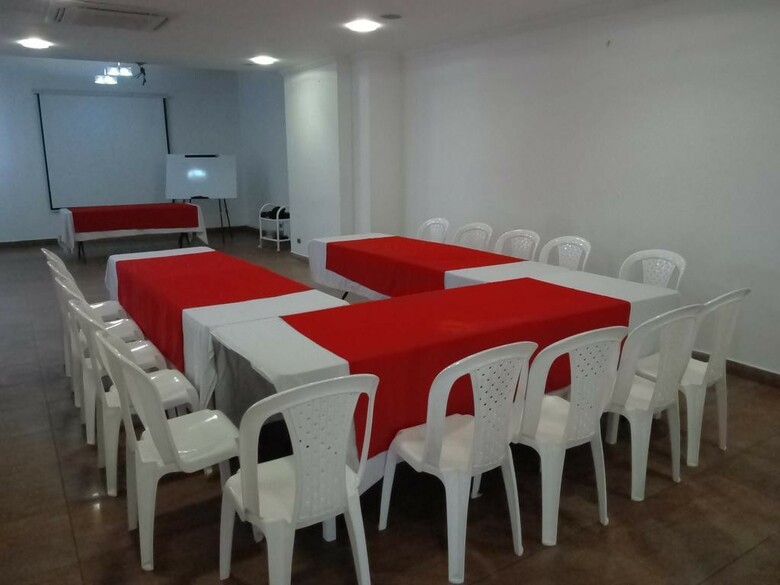 Hotel Calasanz Real