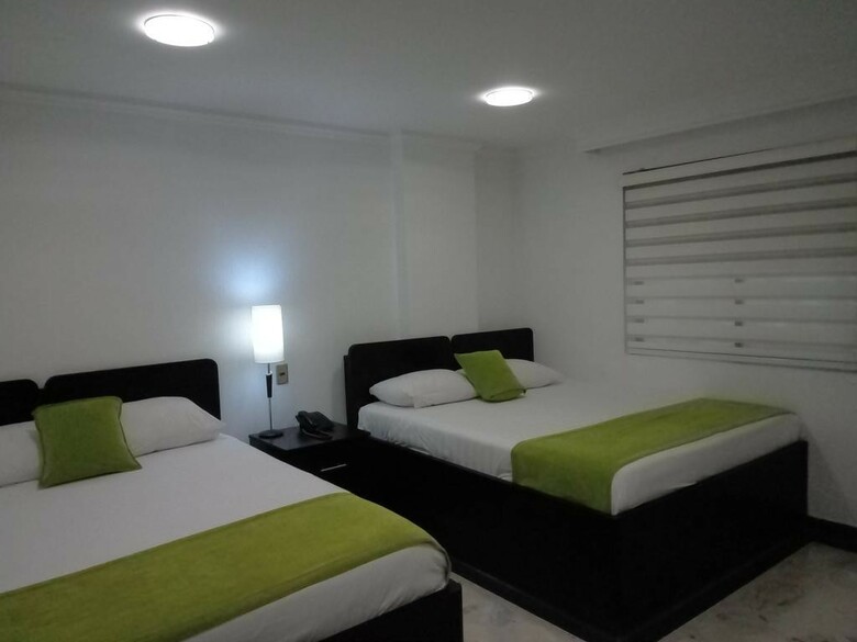 Hotel Calasanz Real