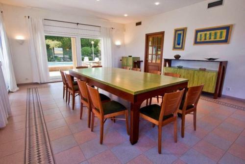 Sant Antoni de Calonge Villa Sleeps 12 Pool Air Con