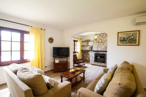 Sant Antoni de Calonge Villa Sleeps 8 Pool Air Con