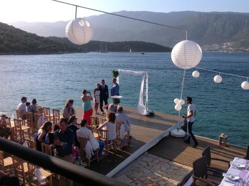 La Moda Beach Hotel
