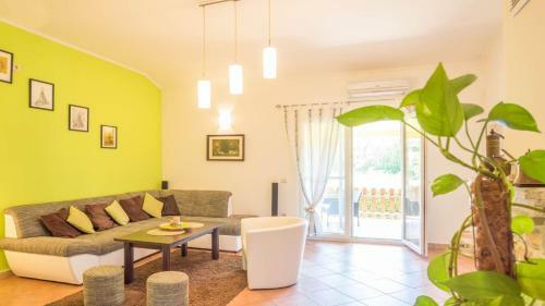 Holiday Home Davor