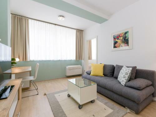 Apartment Oper - Contactless Check In