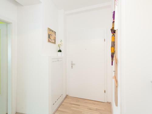 Apartment Oper - Contactless Check In