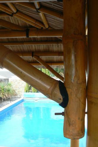 La Mer - Home With A Pool