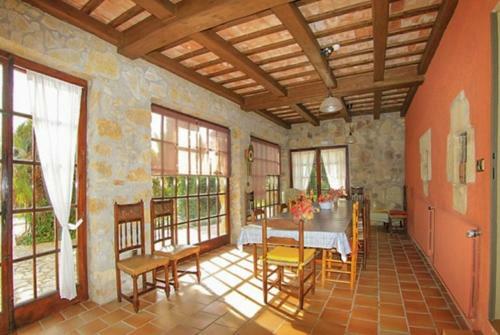 Fonteta Villa Sleeps 16 Pool Air Con Wifi