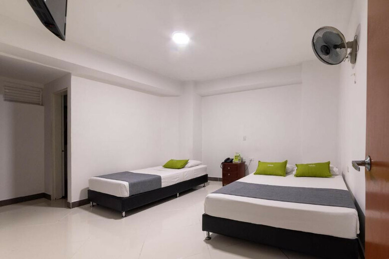 Hotel Imperio 70