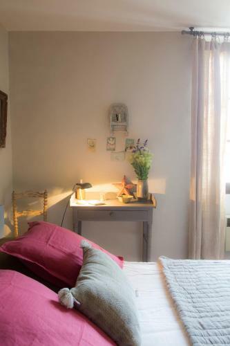 Hostal Hotel Des Colonnes-maison D'h�tes Depuis 2009