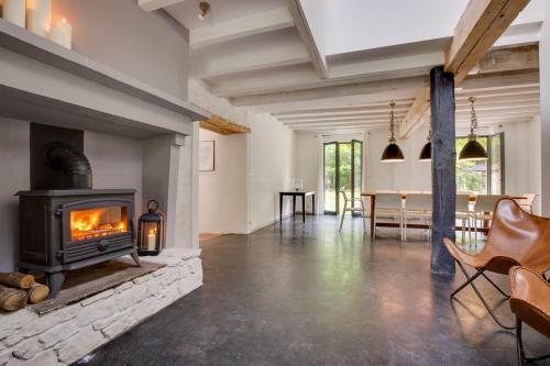 Saint-avit-senieur Villa Sleeps 12 Pool Wifi