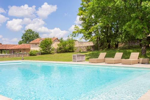 Vieux-mareuil Villa Sleeps 12 Pool Wifi