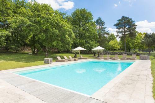 Vieux-mareuil Villa Sleeps 12 Pool Wifi
