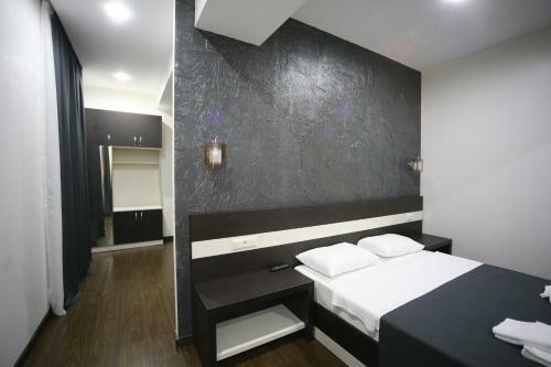 West Tower Hotel