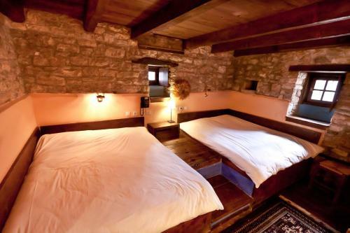 Hotel Arhontiko Aristis