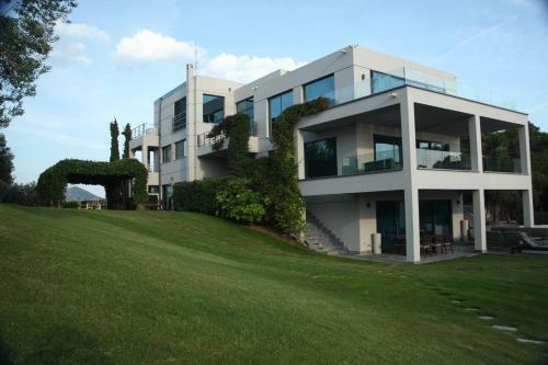 Villa No.10