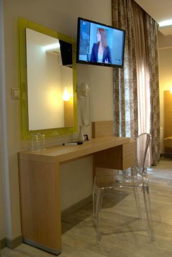 George Hotel