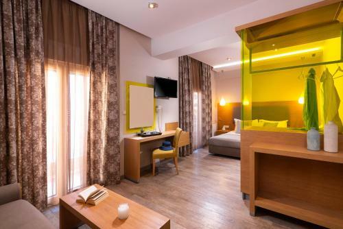 George Hotel