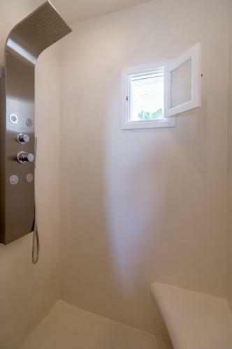 Plaka Suites