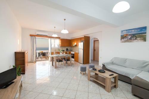 Manolis Apartments