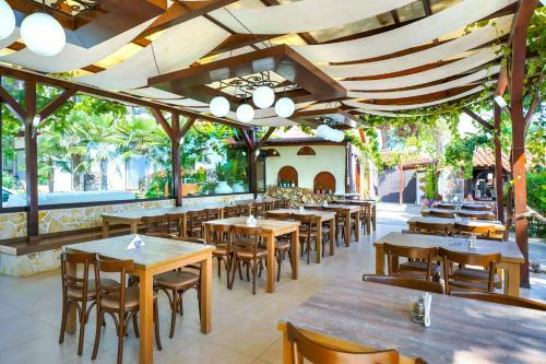 Esperia Hotel
