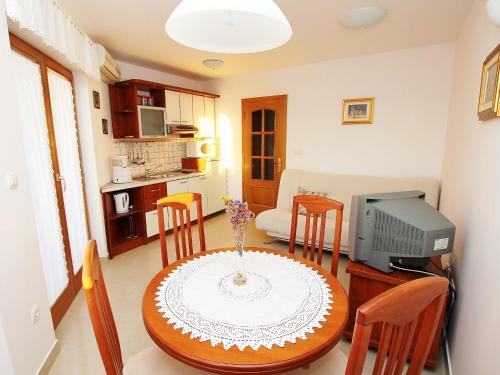 Holiday Home Villa Mustra
