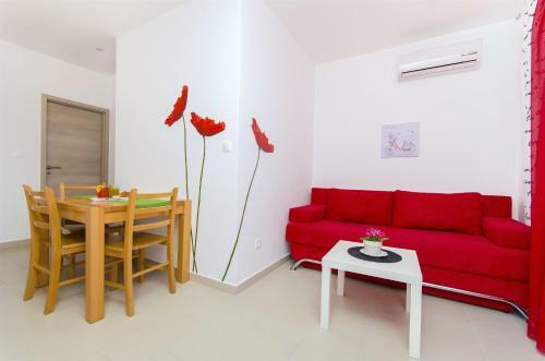 Apartments Pava