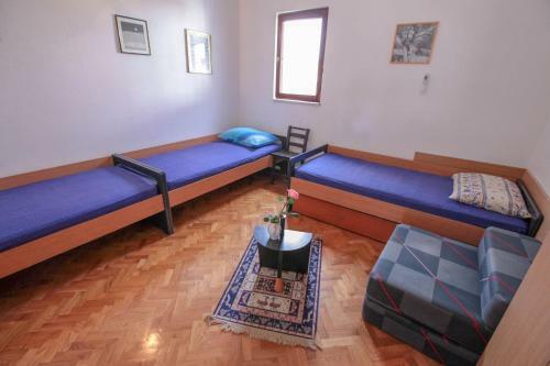 Hostal Apartments Manuela