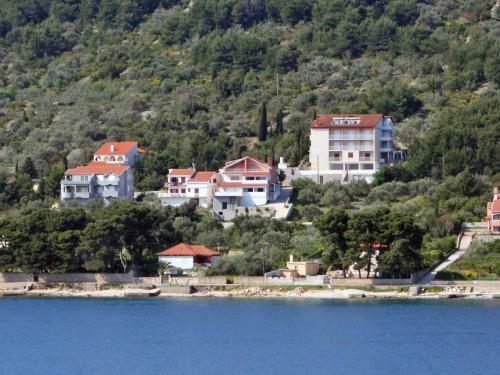 Holiday Home Zdenko 1