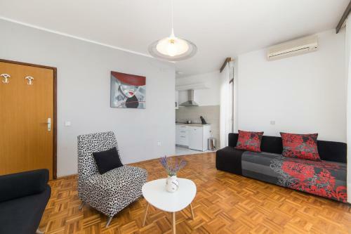 Apartments Bicakcic
