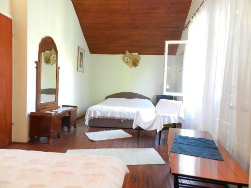 Apartment Neno Grebastica