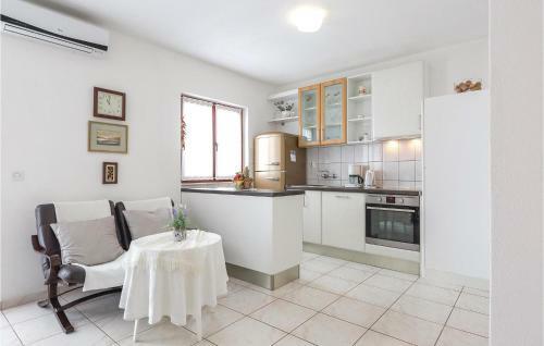 Holiday Home Katuni 05