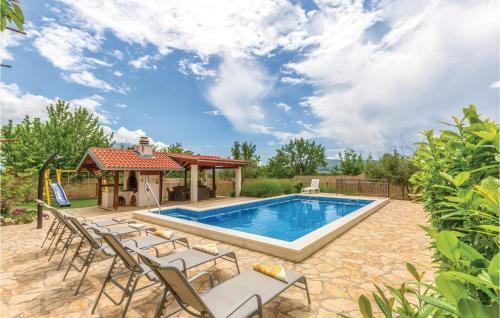 Holiday Home Katuni 05