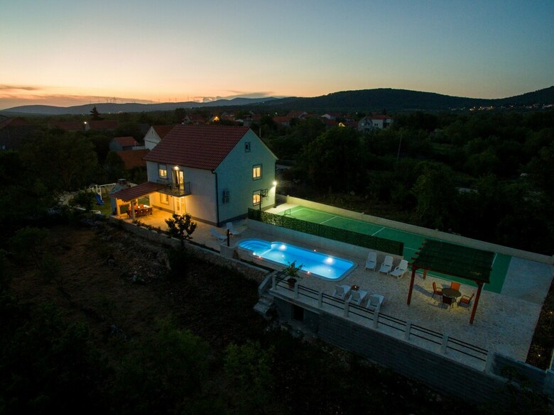 Villa Paloma Blanca