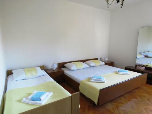 Apartamento Novalja Center