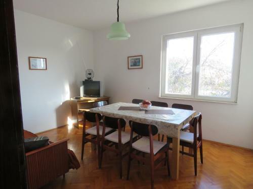 Apartamento Novalja Center