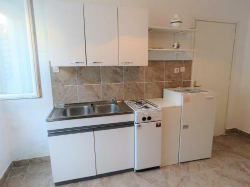 Apartamento Novalja Center