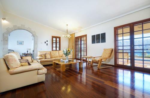 Villa Thealassa