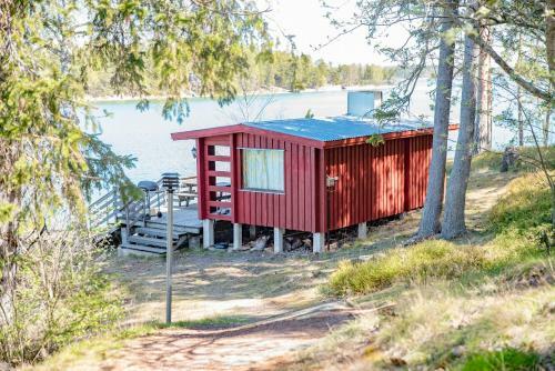 Hostal Sk�rg�rdsskolan Saaristokoulu