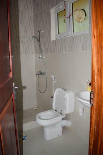 Hostal Bwejuu Beach Palm Villa