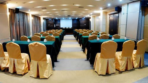 Starway Hotel Kunshan Middle Qianjin Road