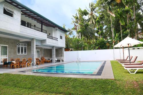 Hikka Nature Villa