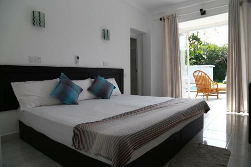 Hikka Nature Villa