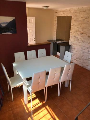 Casa Pareada En Pe�iscola
