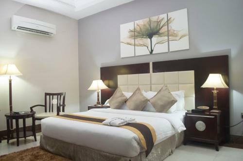 Hotel Grandbee Suites
