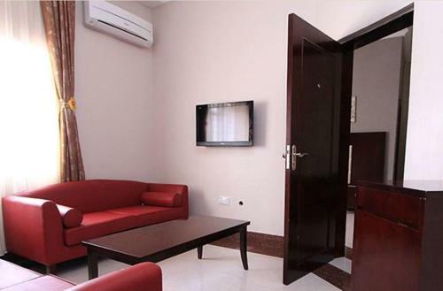 Hotel Grandbee Suites