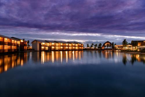 Hotel Fiji Marriott Resort Momi Bay