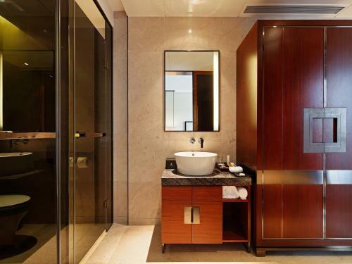 Hotel Jinling Resort Tianquan Lake