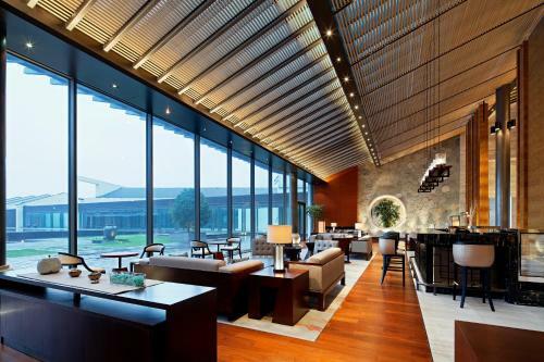 Hotel Jinling Resort Tianquan Lake