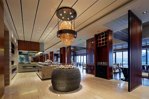 Hotel Jinling Resort Tianquan Lake
